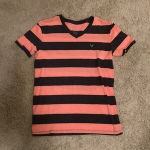 American Eagle Orange and black classic t-shirt Womens Halloween colors